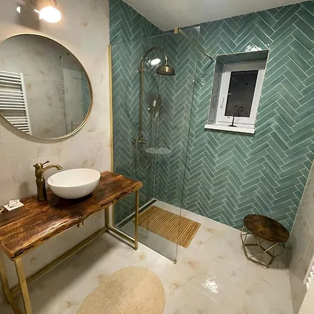 Anna - V Nizkych Tatrach Lazisko